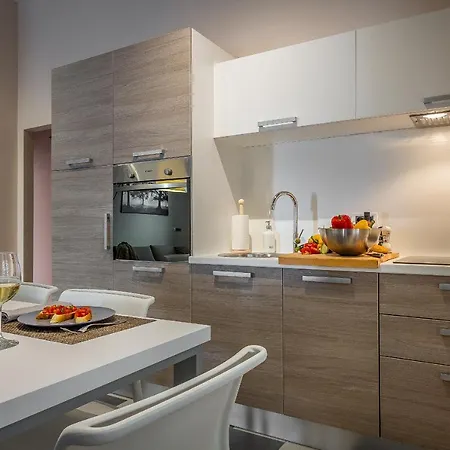 Maris Apartman *